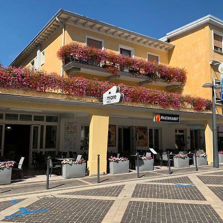 Hotel Al Mare Lido di Jesolo Buitenkant foto
