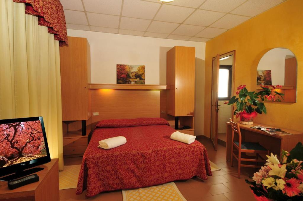 Hotel Al Mare Lido di Jesolo Kamer foto