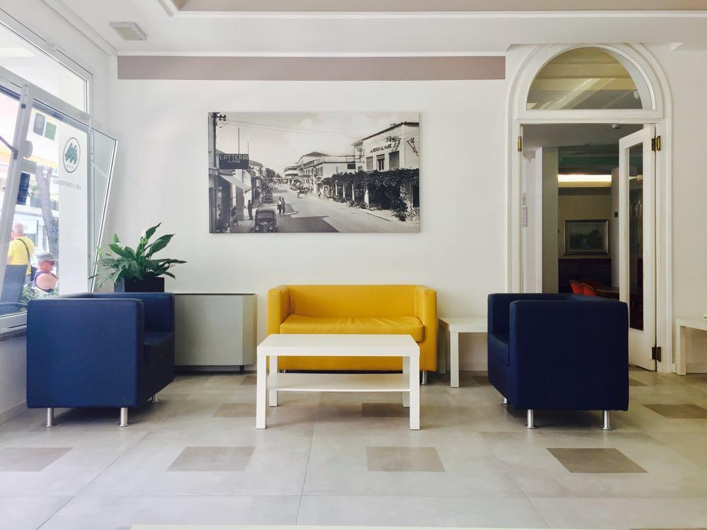 Hotel Al Mare Lido di Jesolo Buitenkant foto