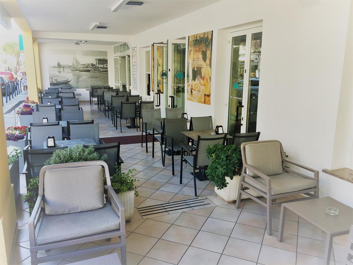 Hotel Al Mare Lido di Jesolo Buitenkant foto